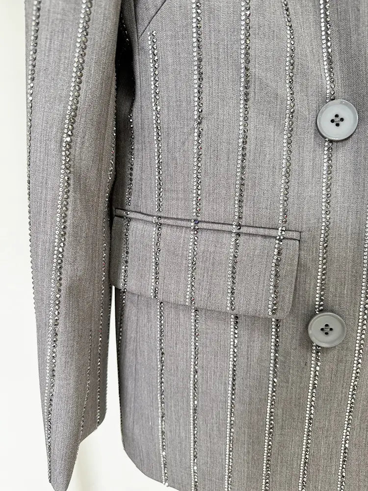 Diamond Double-
Breasted Suit Set