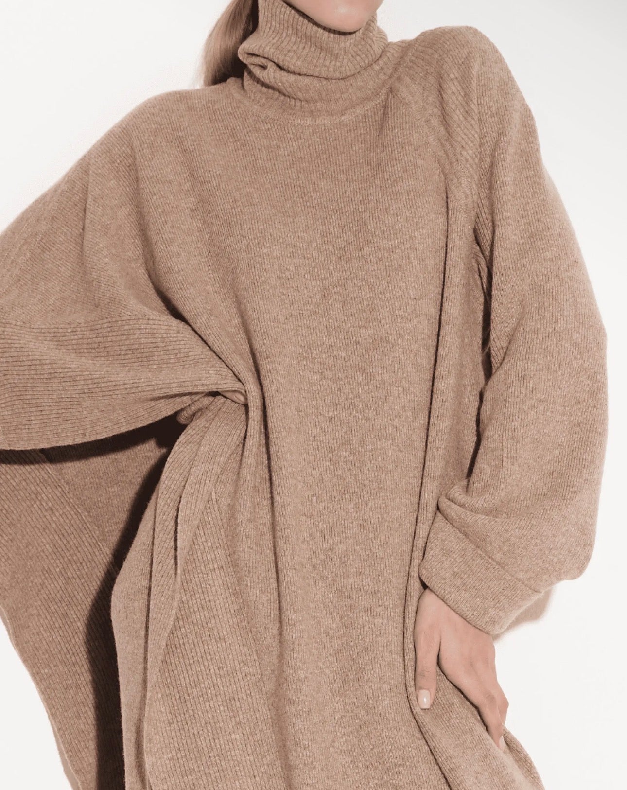 Valencia Poncho & Pant Set