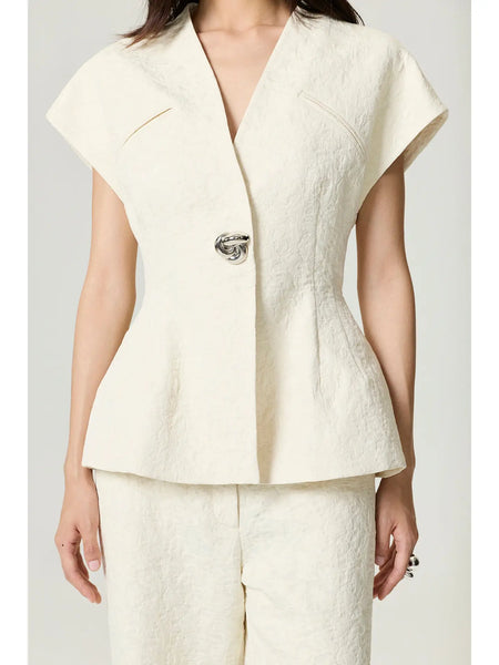 Accessory Detailed Vest