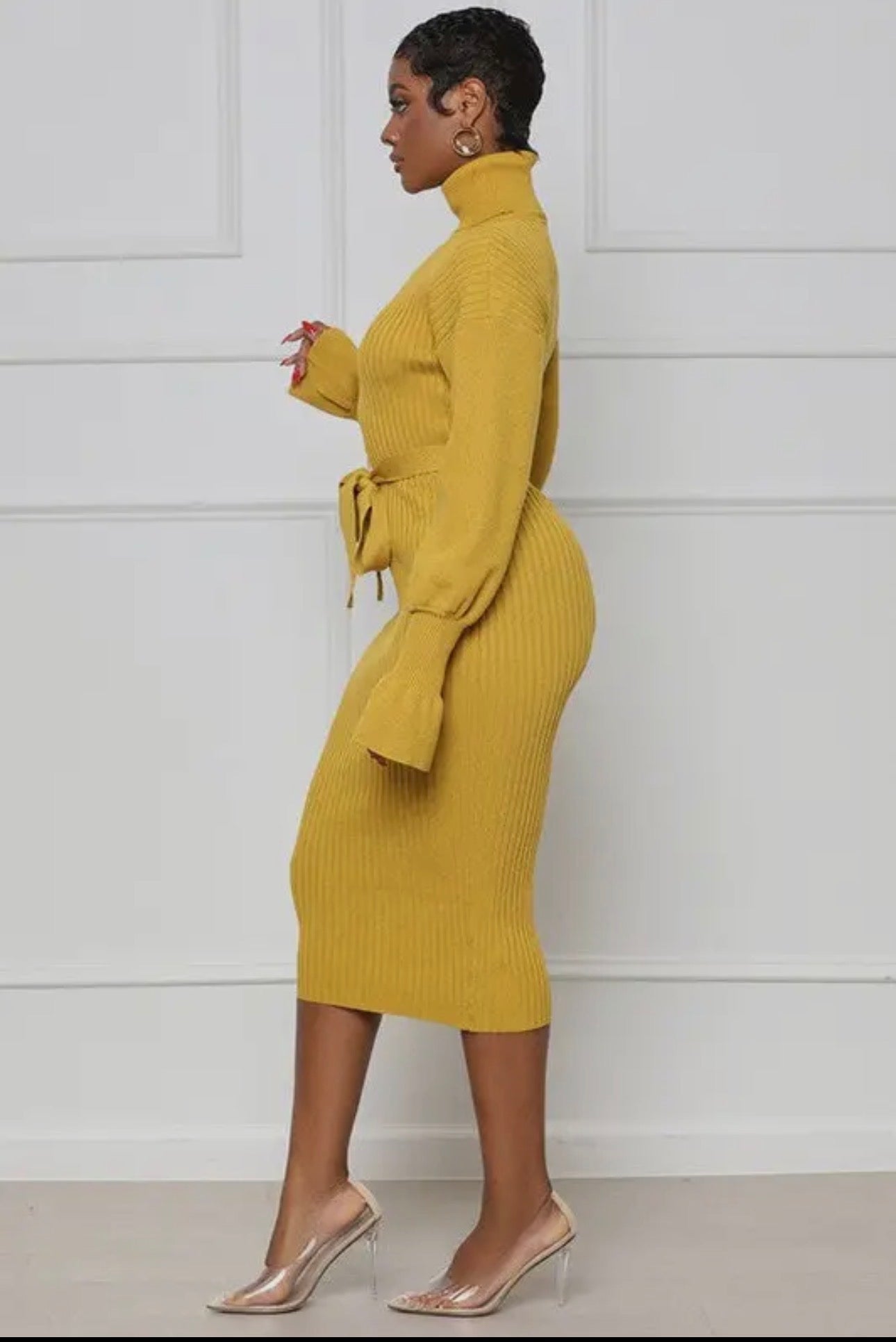 Long Maxi
Sweater Dress