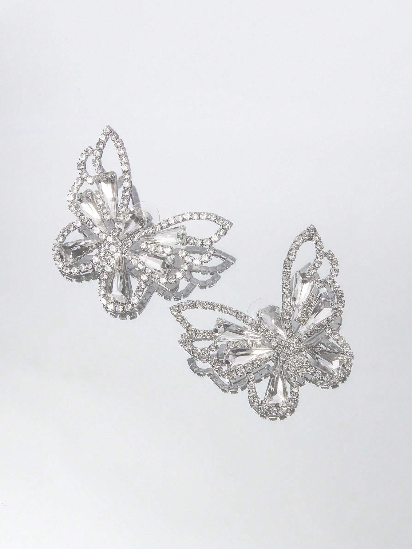 Rhinestone Butterfly Design Stud Earrings