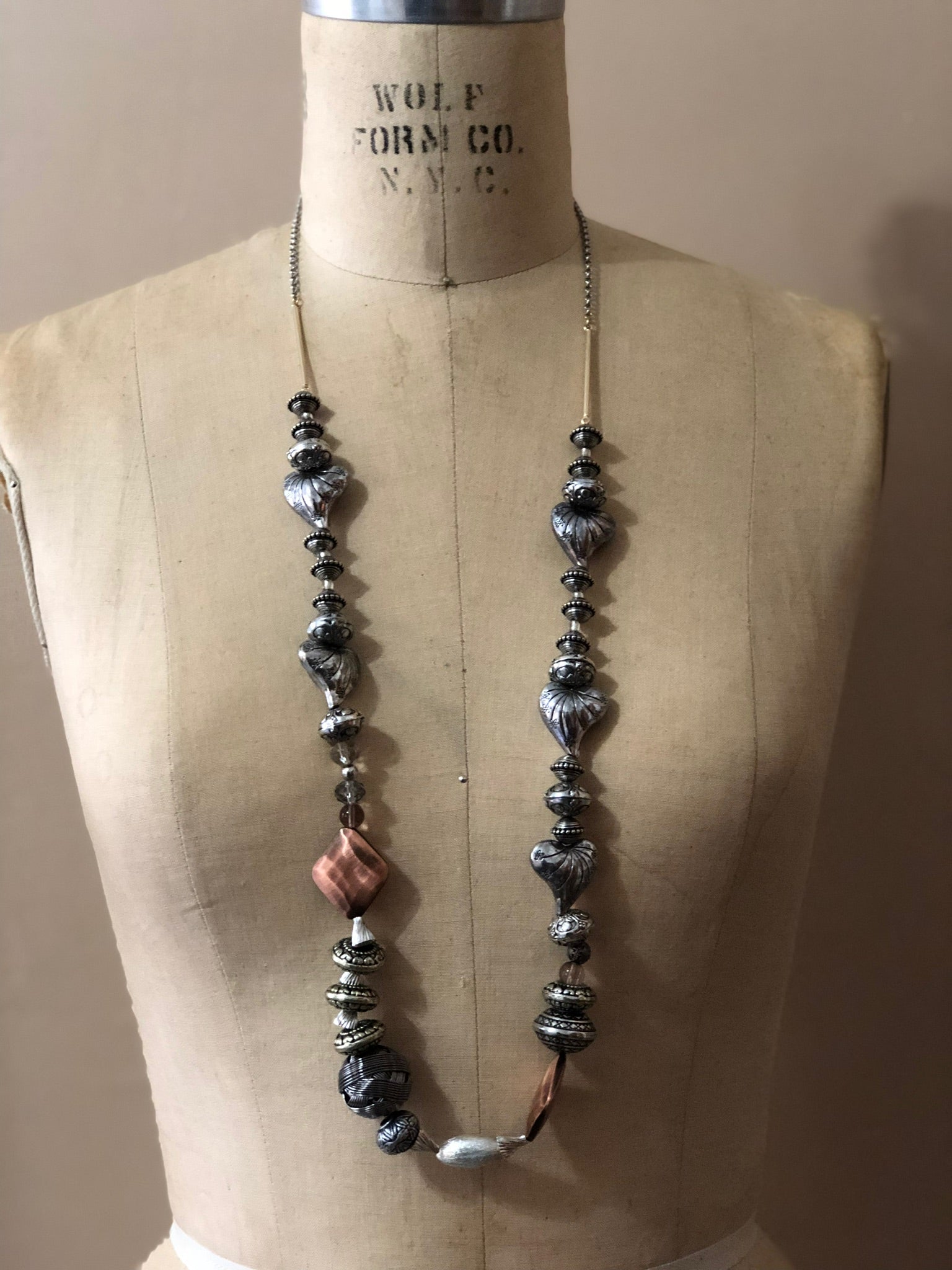 Metal Ricker Necklace