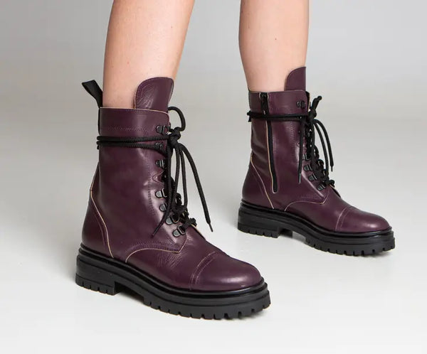 Baltarini leather ankle boot