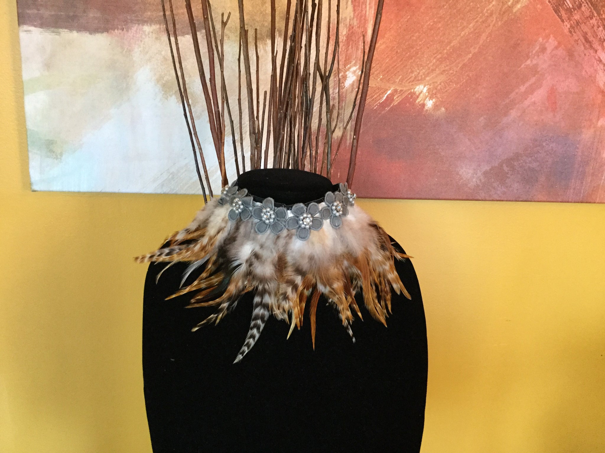 Tiger Feather Flower Necklace.