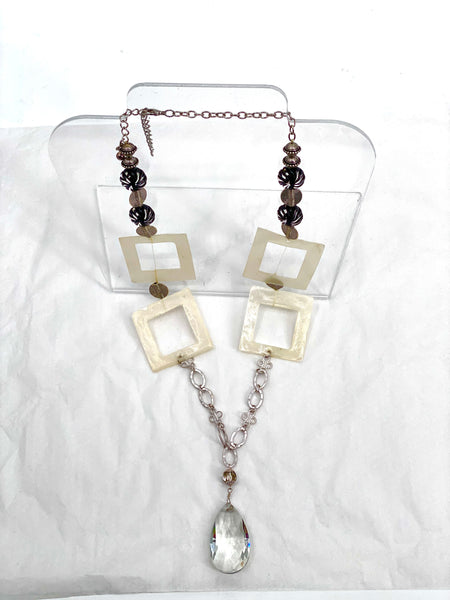 Geometric glass